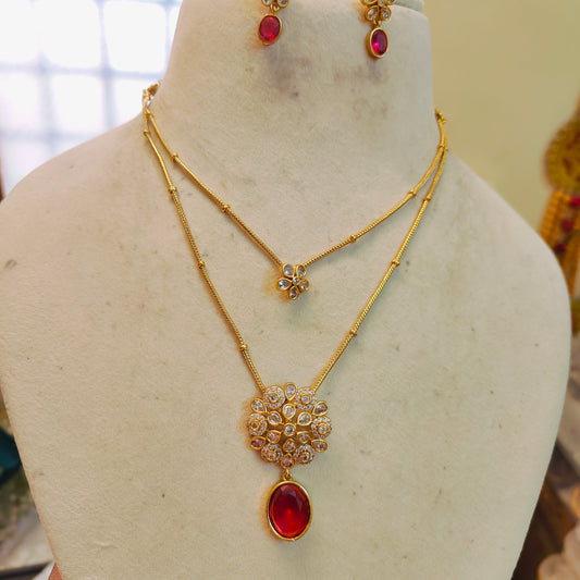 Trending 2 layer flower motif chain