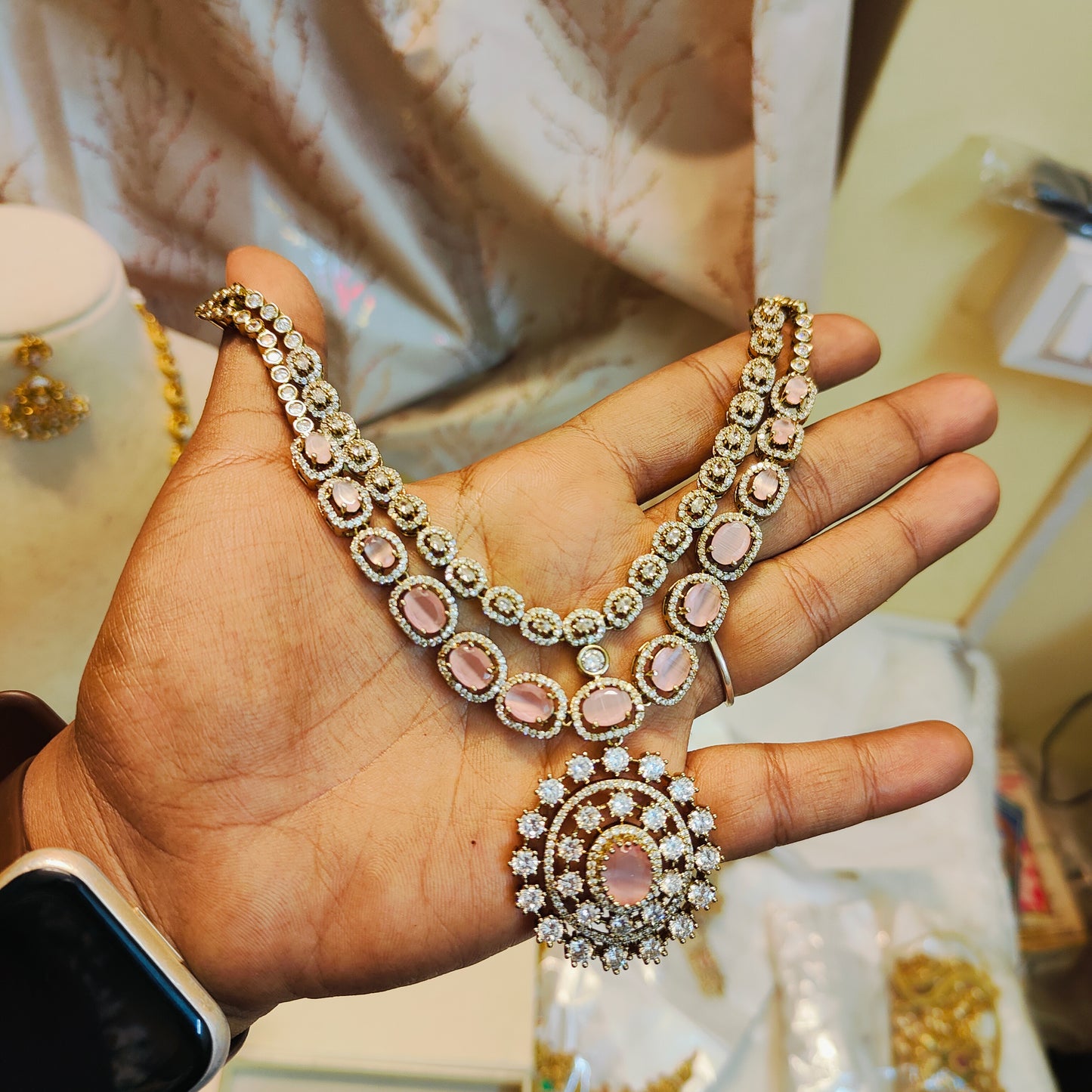 Elegant pink stone diamond necklace set