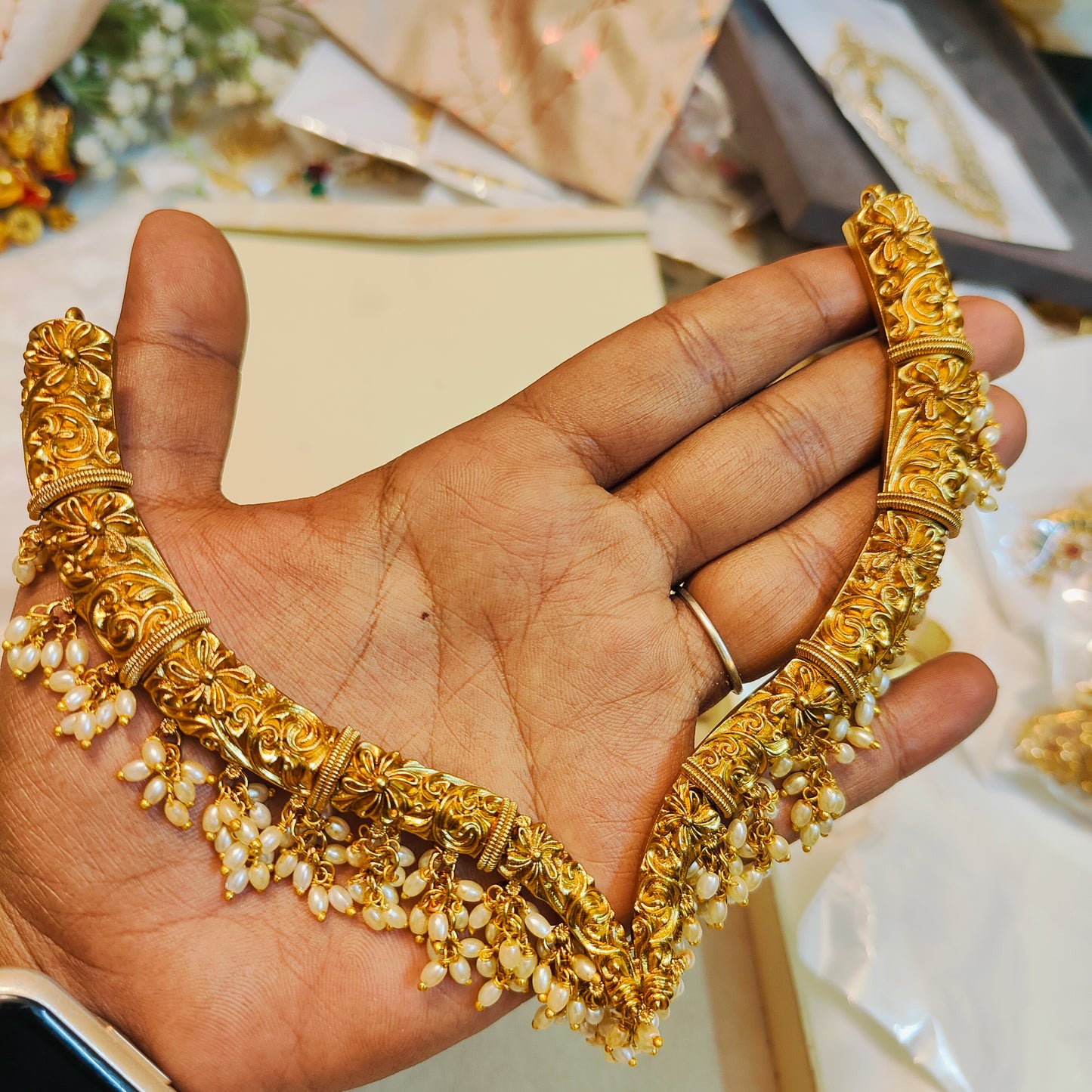 Antique gold pearl choker set
