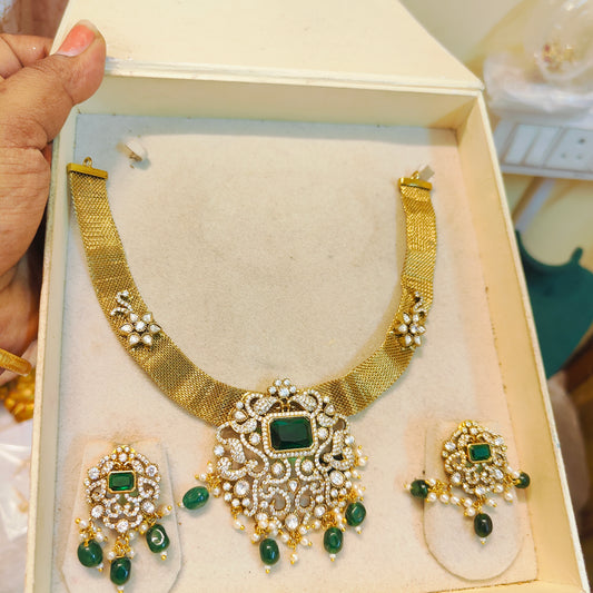 Antique mesh diamond replica necklace set with emerald stones