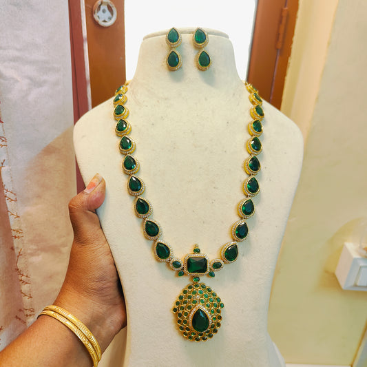 Celebrity inspired emerald teardrop haram