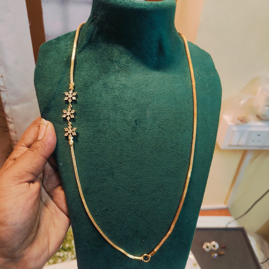 Elegant chain with side floral diamond accents 20 to 22 inches