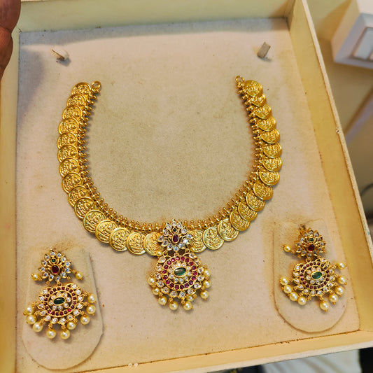 Antique lakshmi coin necklace set with Kemp motif