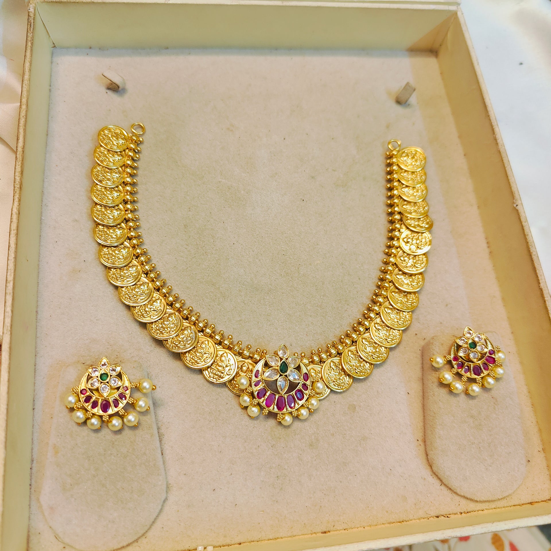 Traditional lakshmi coin necklace set with Kemp stones