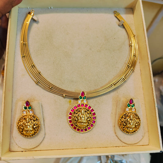 Antique kemp lakshmi Kanti necklace set