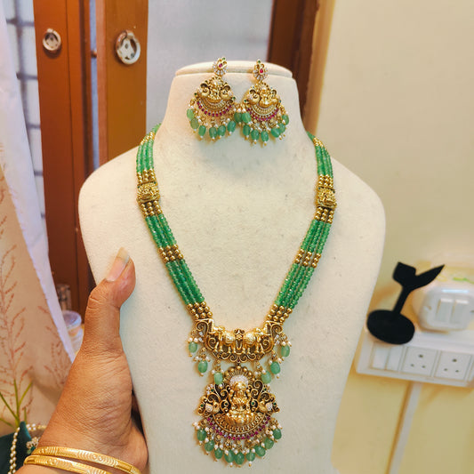 Exquisite real onyx beads lakshmi haran