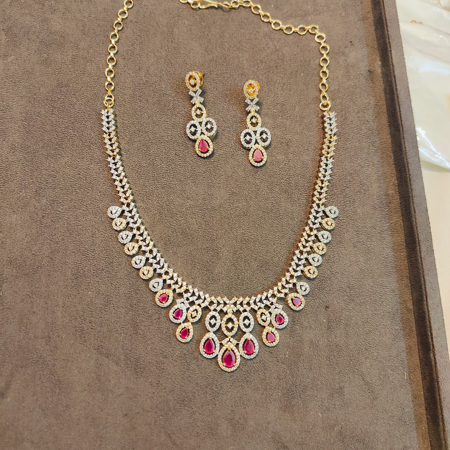 Timeless ruby Gj polish necklace set