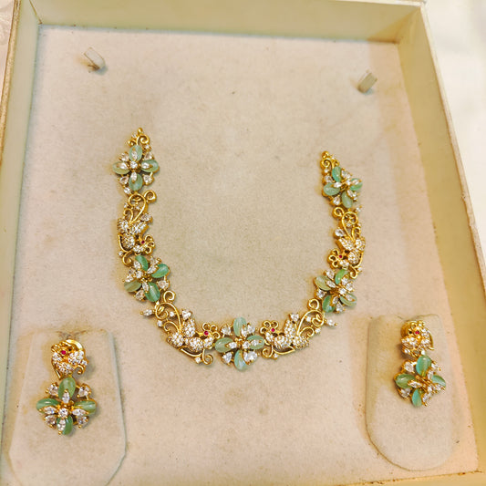 Mint blossom necklace set