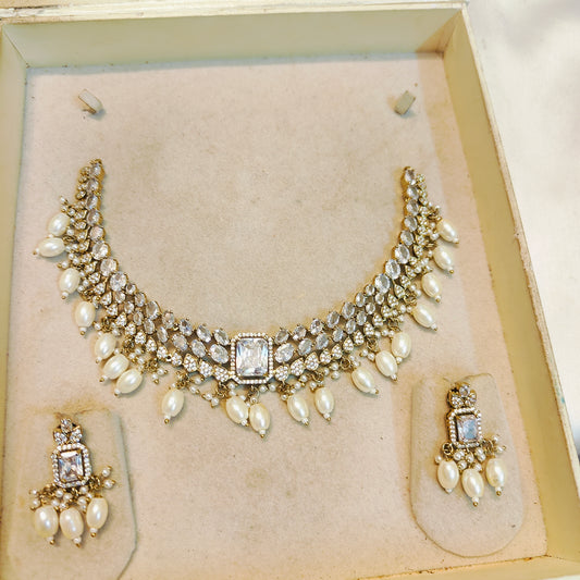 Regal pearl polki chokerset
