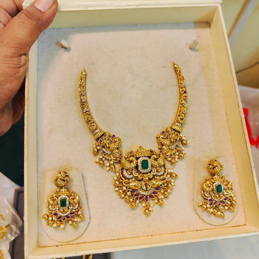Gold nakshi peacock Kanti necklace set