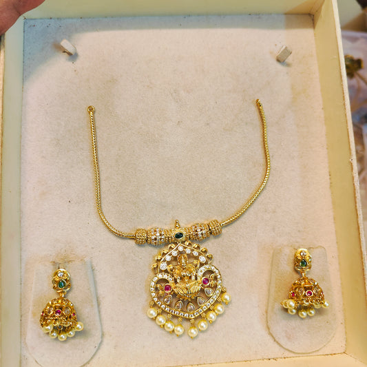 Divine lakshmi pendant set