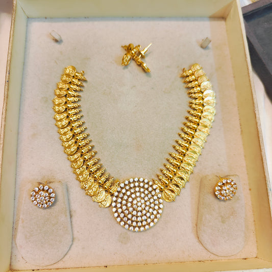 Vintage coin necklace with 2 pairs of stud