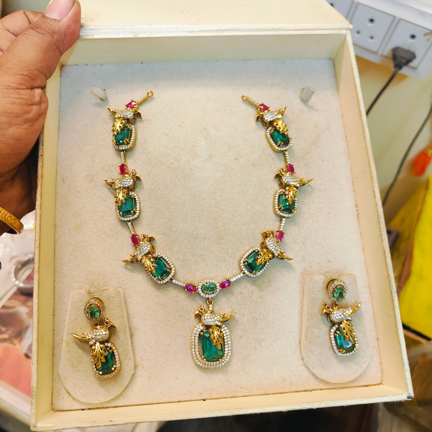 Heritage bird motif designer AD stones jadau set