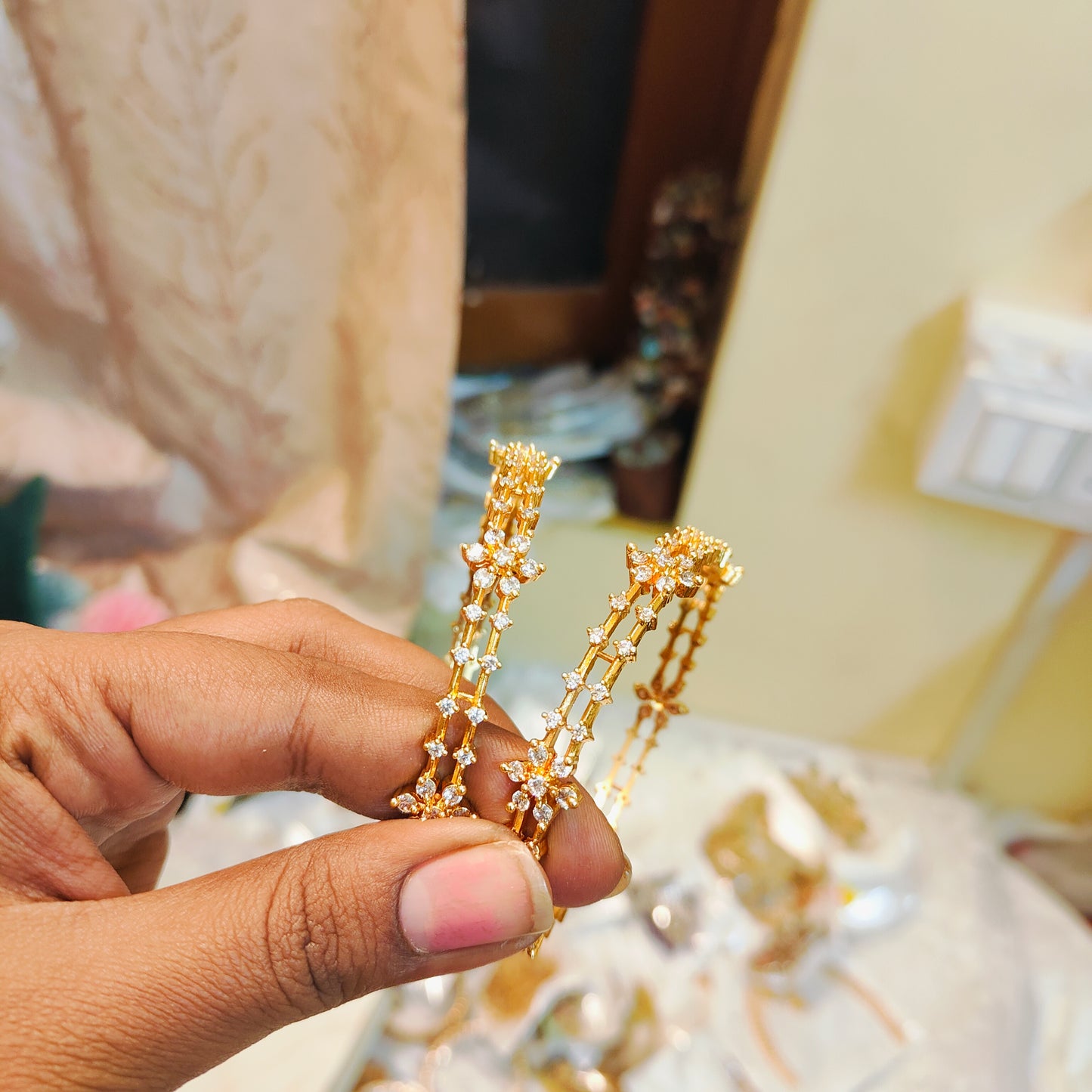 Floral shine diamond replica bangles