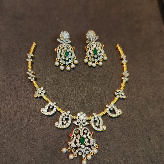 Classic emerald Gj polish necklace set