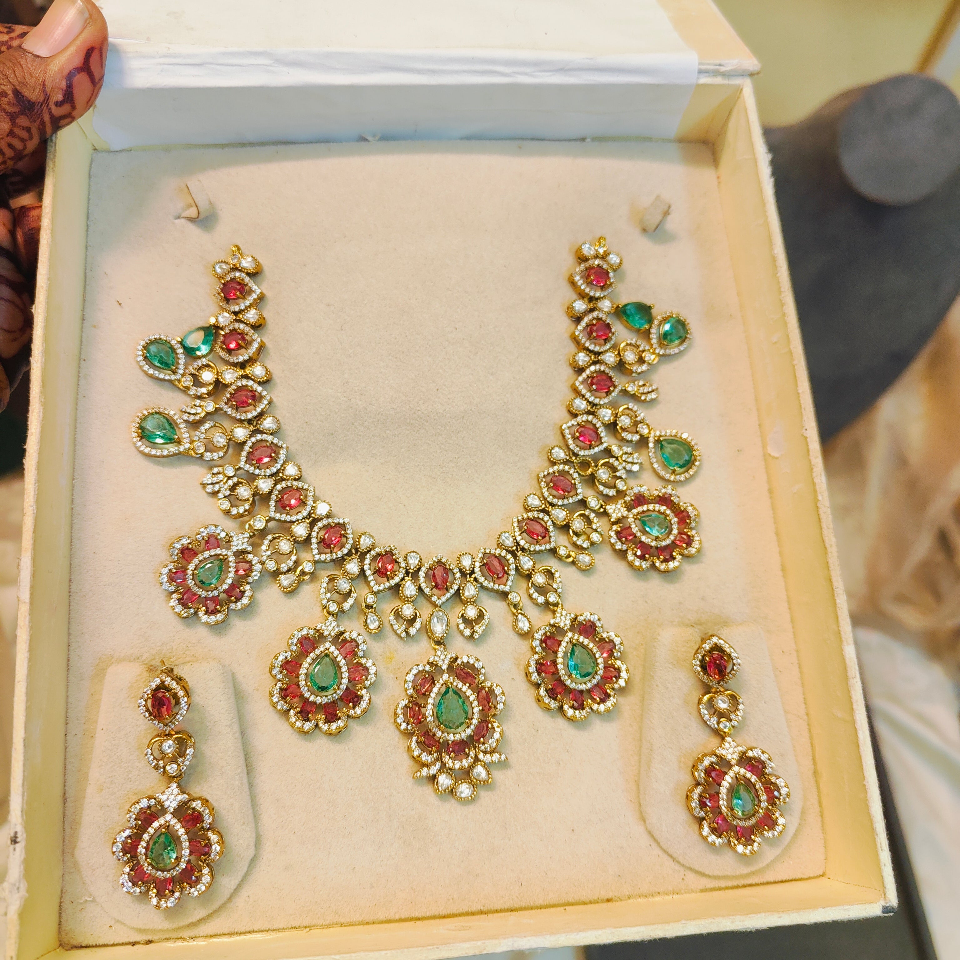 Moissanite Royal Ruby emerald Floral necklace set