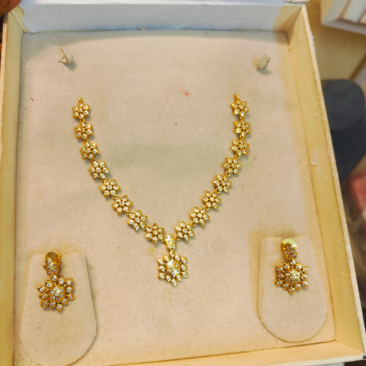 Classic Floral Gold plated necklace set