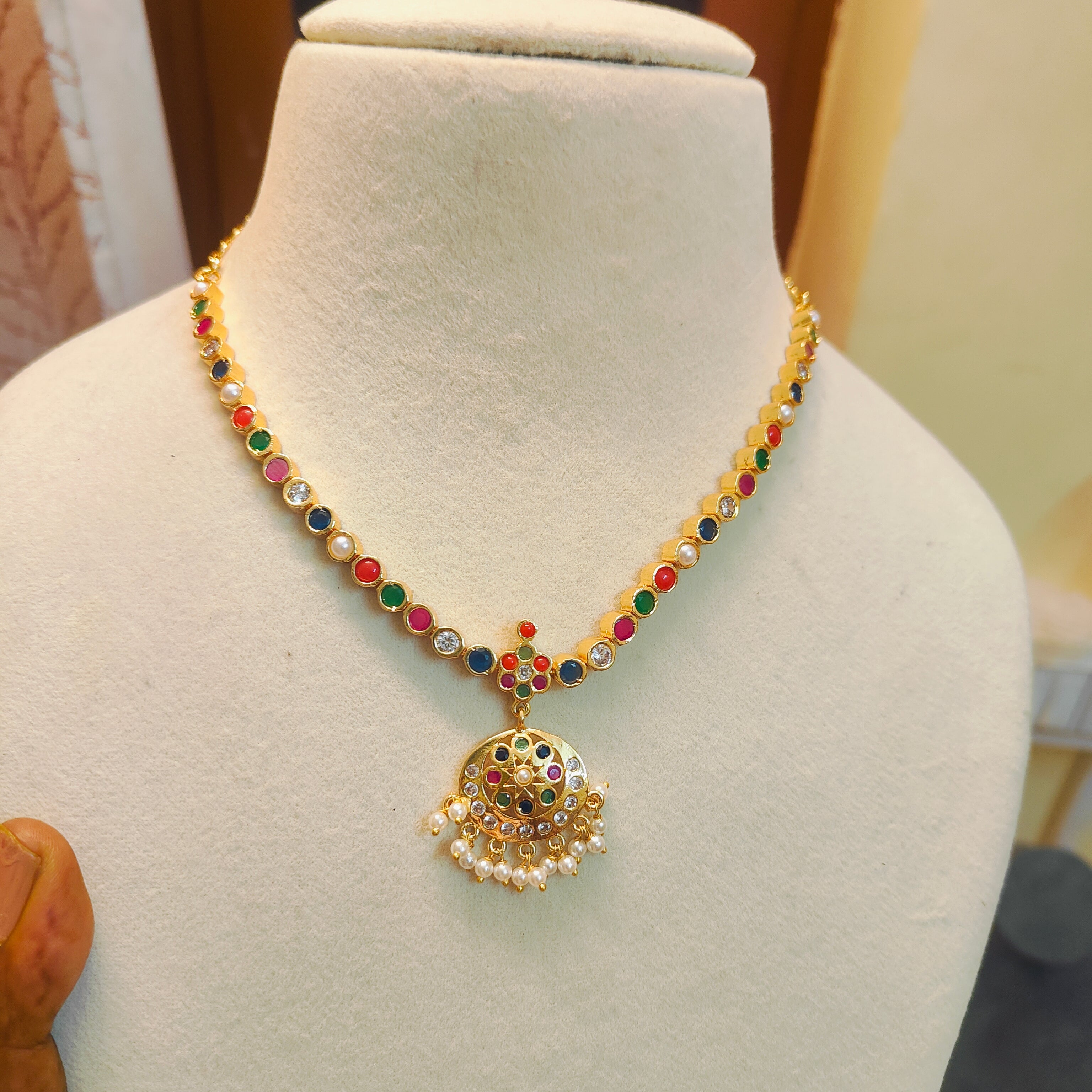 Traditional impon Navaratna necklace set