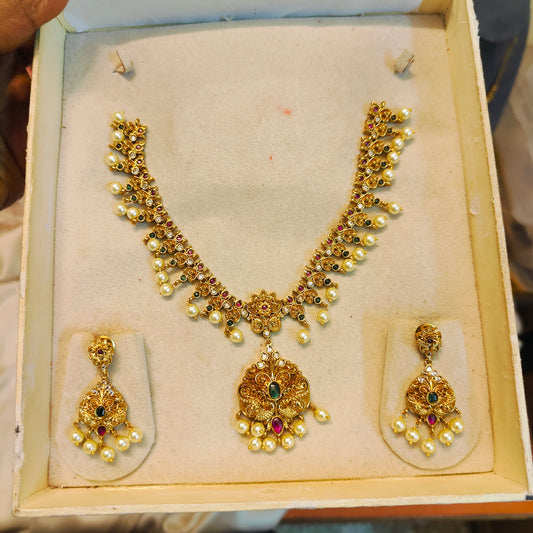 Classic Gold antique finish necklace set with pearl drops