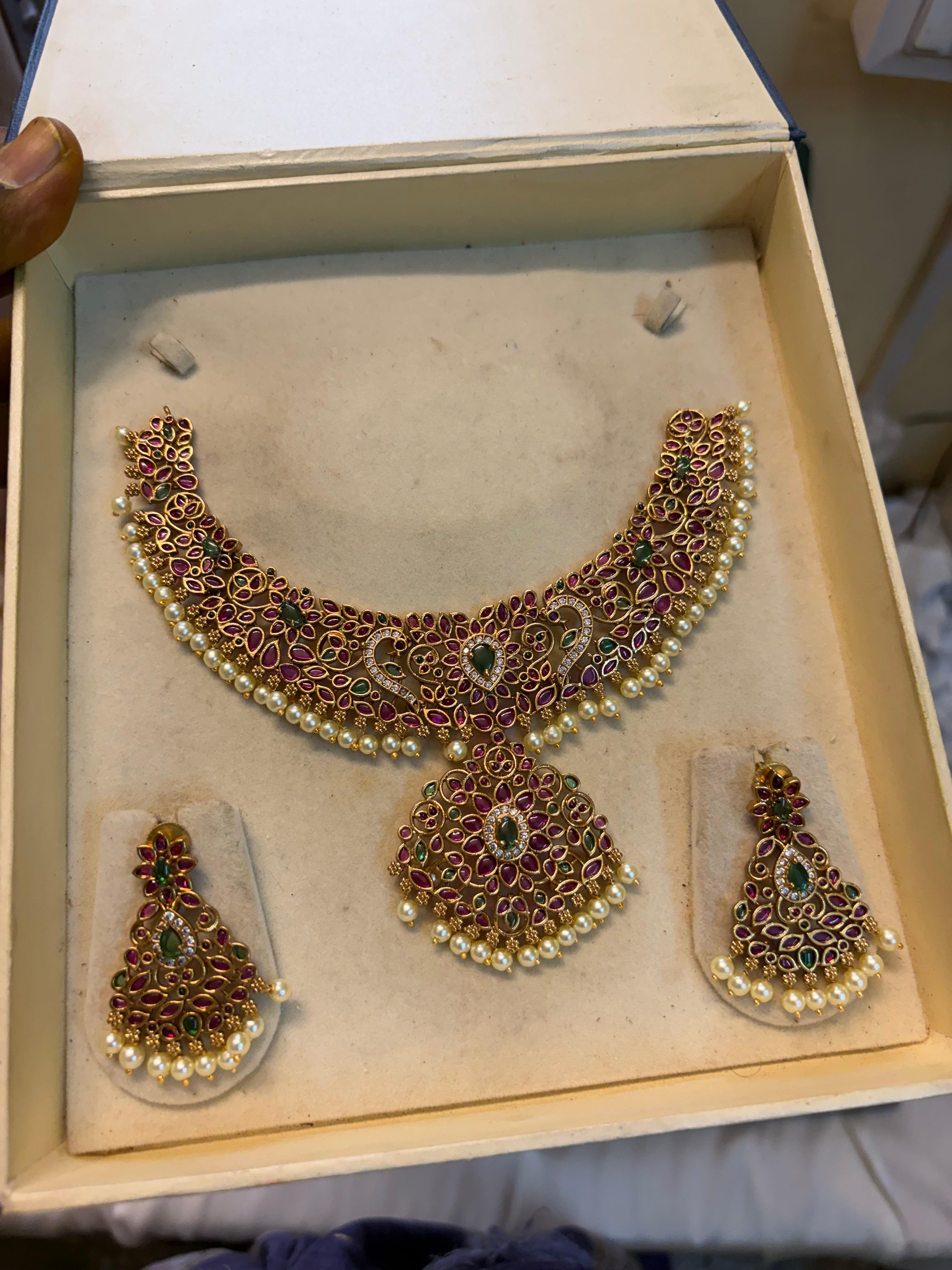 Real kemp stones jadau necklace set premium quality