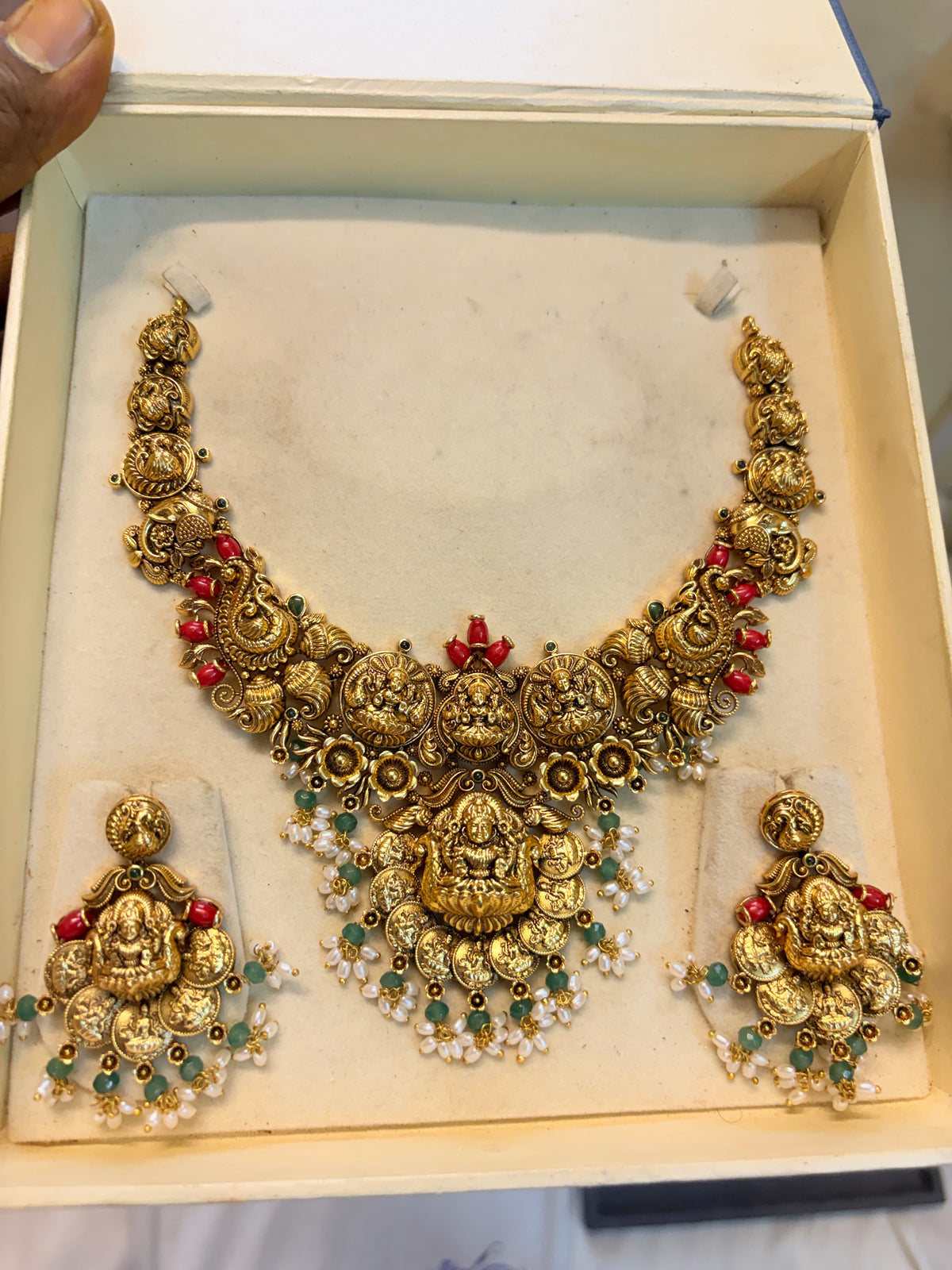 Gold antique finish brass made jadau necklace set premium quality