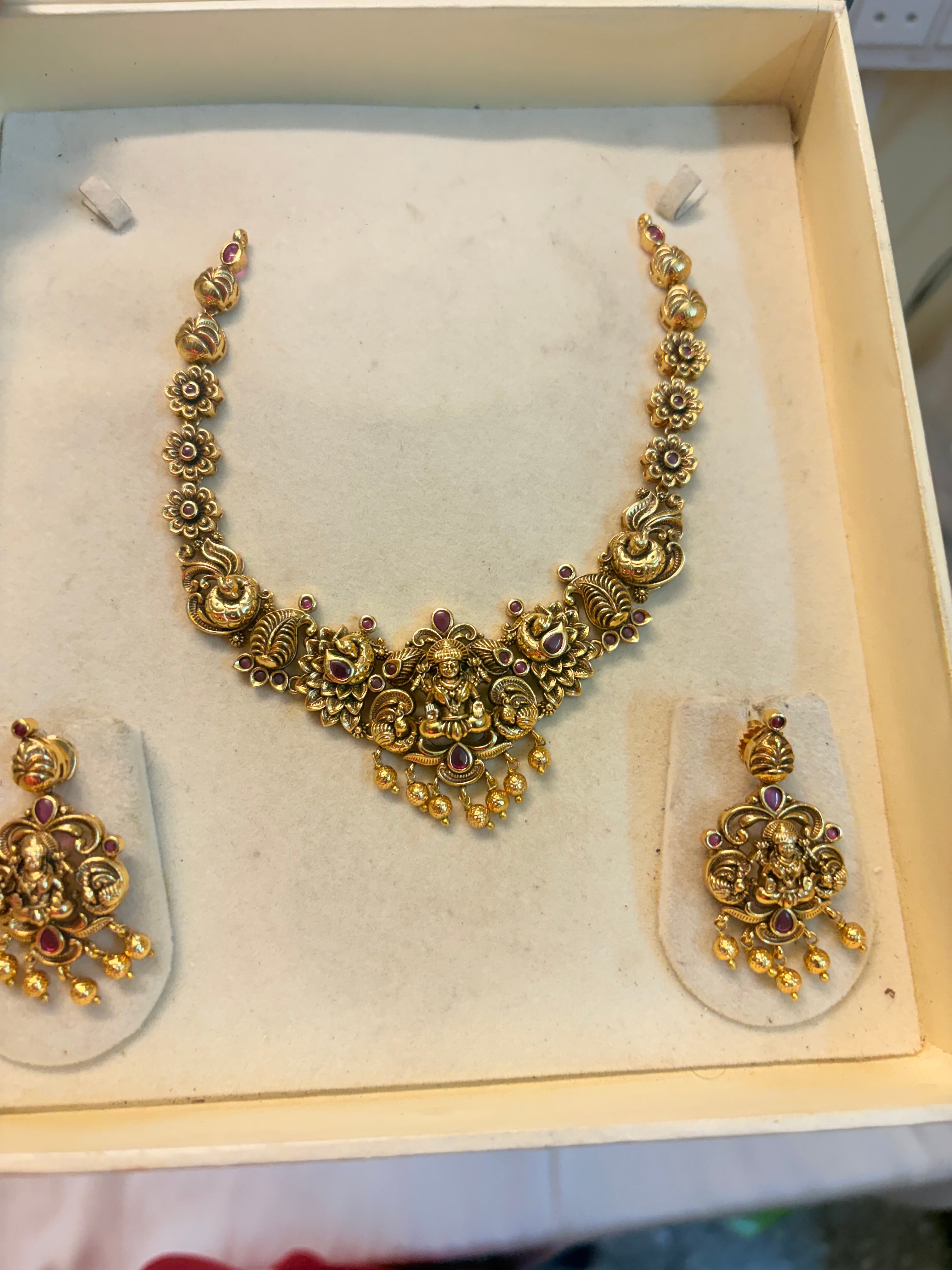 Gold antique finish brass made jadau necklace set premium quality
