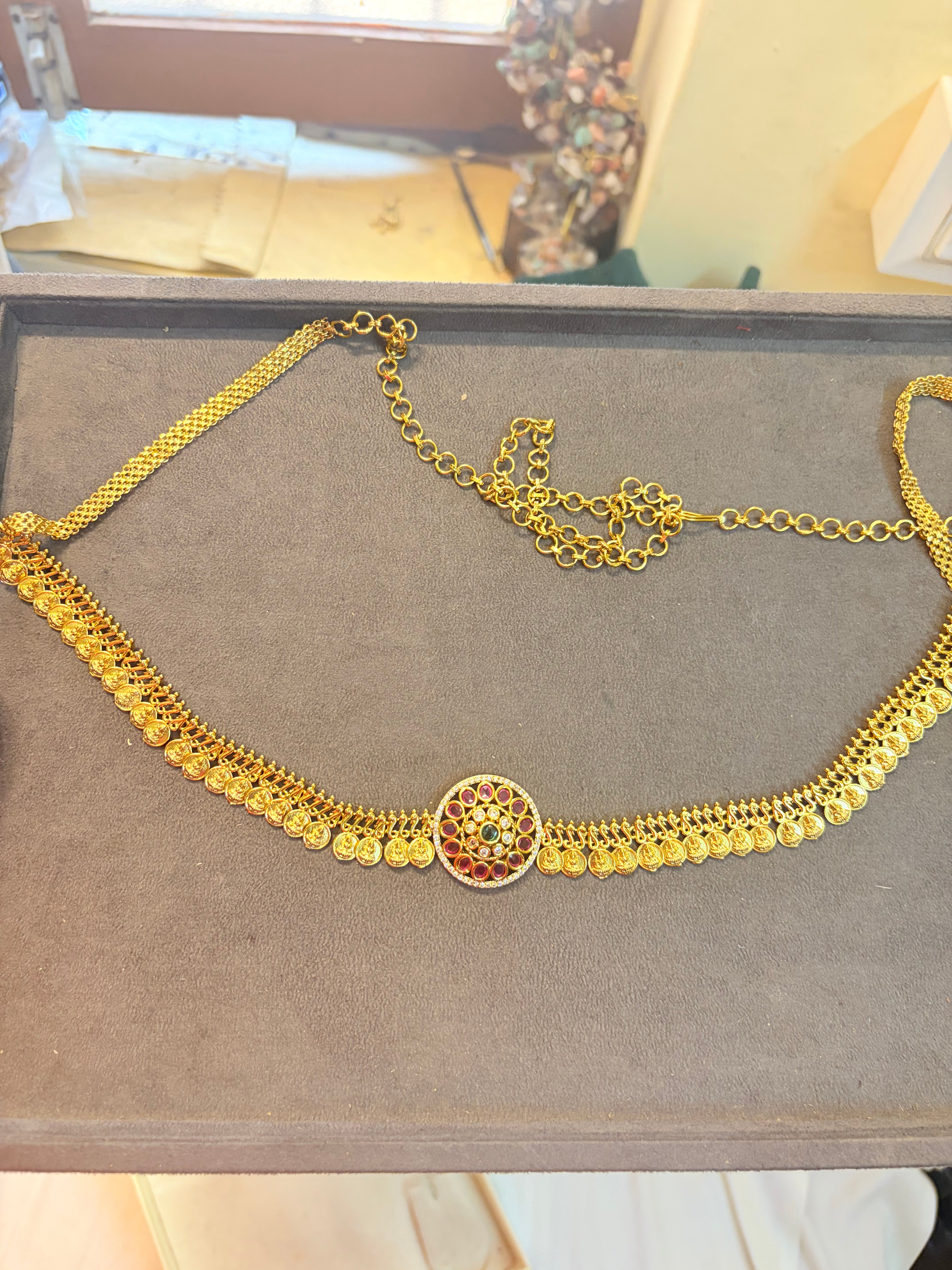 Gold antique finish hipchain free size