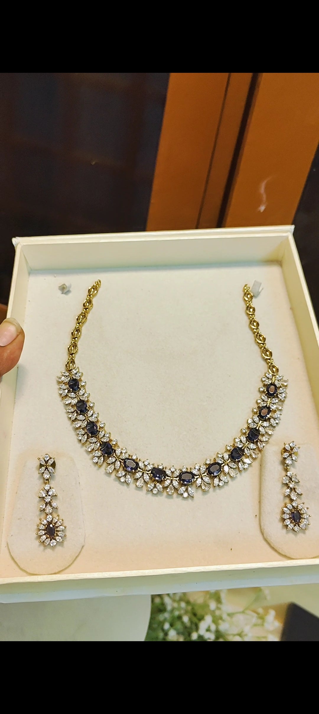 Diamond replica Victoria jadau finish neckset premium quality