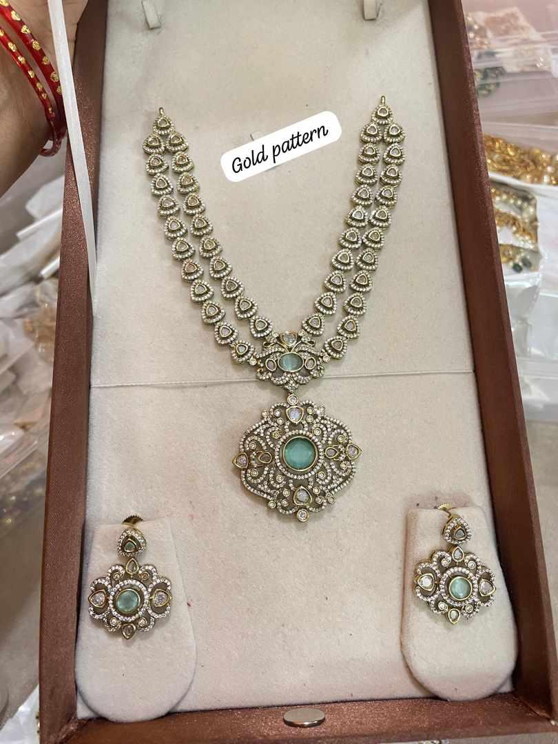 Victoria jadau finish 2 layer necklace set premium quality