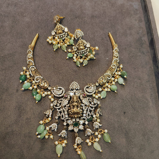 Victoria jadau finish lakshi Kanti necklace set