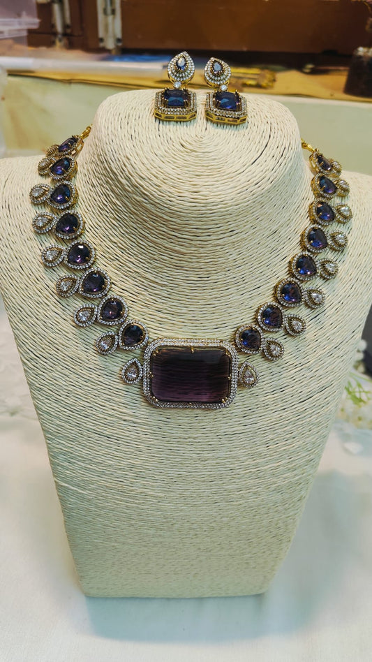Diamond replica Victoria jadau finish neckset