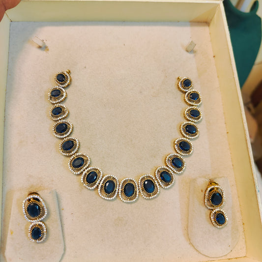 Vintage royal blue gemstone neckset