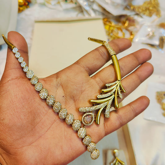 Sparkling cz stone leaf design