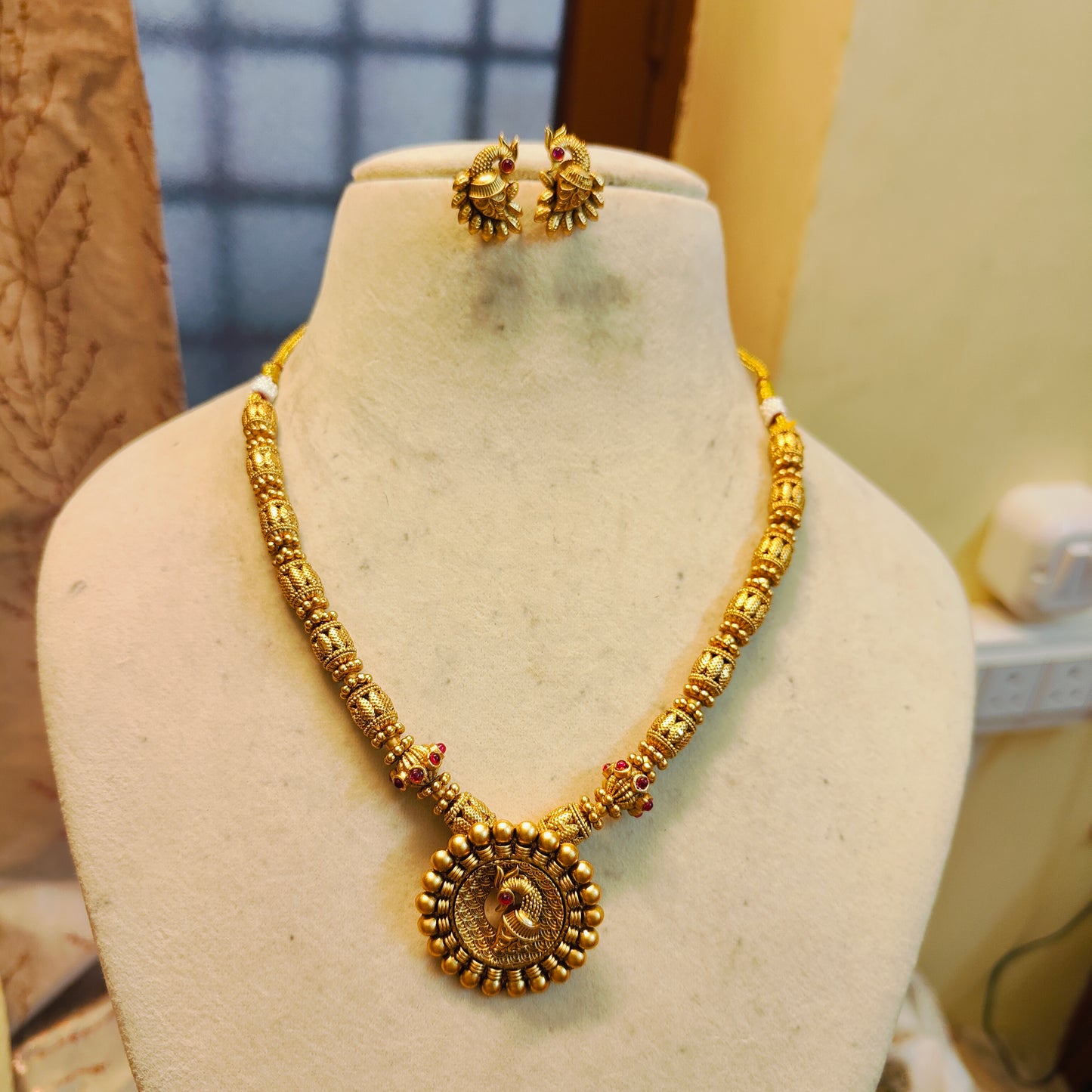 Antique peacock necklace set