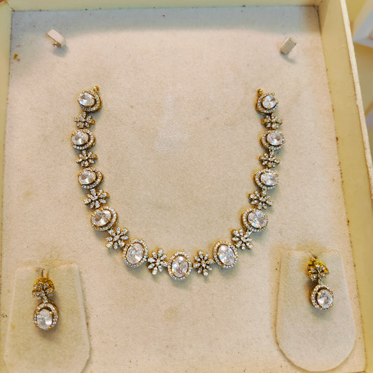 Radiant cz floral neckset
