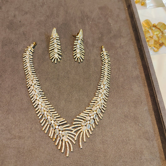 Sparkling zircon leaf necklace set