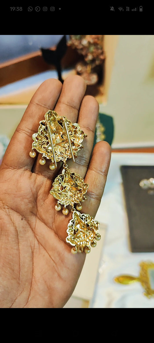 Gold antique finish lakshmi hair accessories